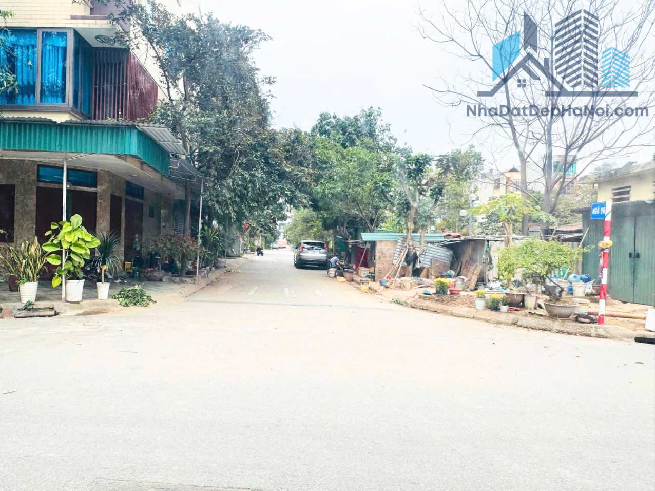 Bán đất khu tái định cư Trâu Quỳ Gia Lâm khu 7,2 ha 60m2 mặt tiền 4m