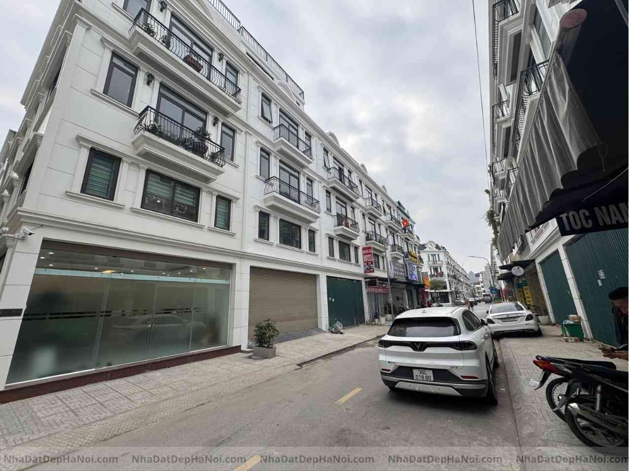 Bán nhà liền kề Sông Hồng Gia Lâm 84m2 mặt tiền 6m dự án East Cetral