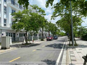 Bán nhà liền kề Bán Tím Eurowindow Twin Park Gia Lâm 75m2 mặt tiền 5m