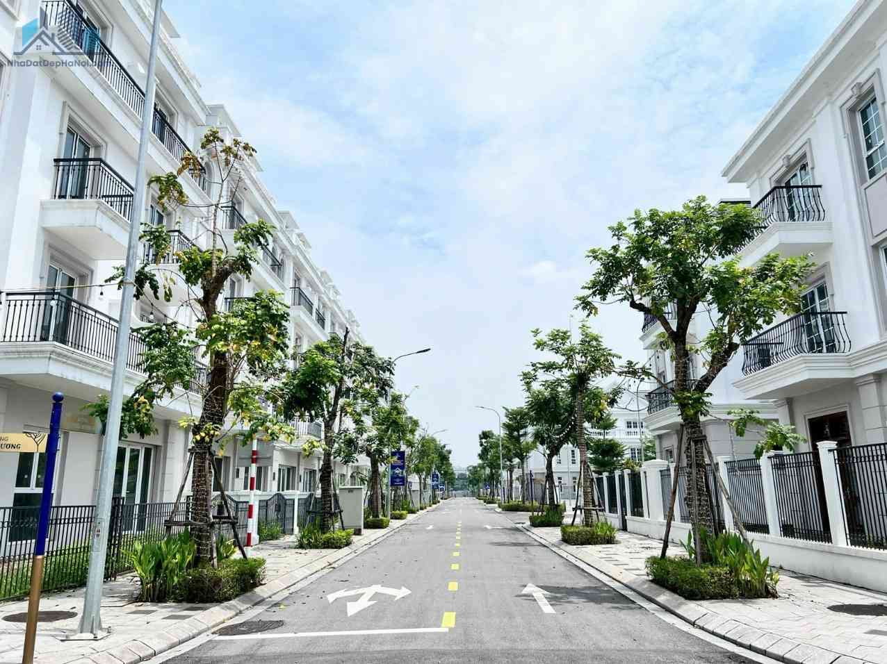 Bán nhà liền kề Eurowindow Twin Parks Gia Lâm 75m2 MT5m trục chính. Giá tốt nhất