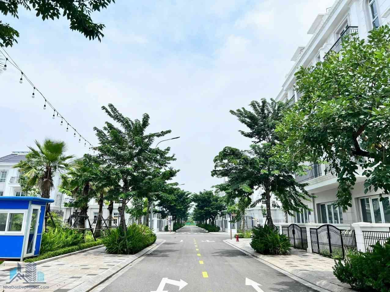 Bán nhà liền kề đường Vàng Anh Eurowindow Twin Park 75m2 mặt 5m nhà 5 tầng 300m2 sàn