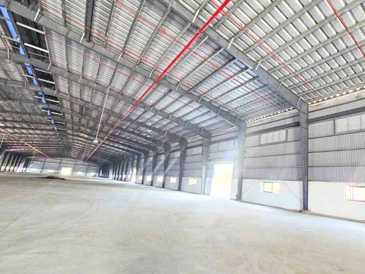 Cho thuê kho xưởng kcn Phú Thụy Gia Lâm. Diện tích 300 đến 5000m2. Giá tốt nhận kho xưởng ngay